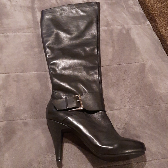 Knee High Leather Boots - Picture 1 of 4